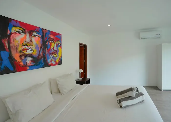 Eldborg * Seminyak